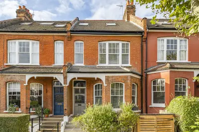 20 Priory Avenue, London
