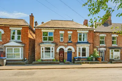 Mayfield Road, Ashbourne