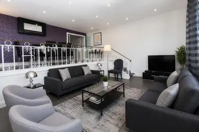 Burwood Place, London