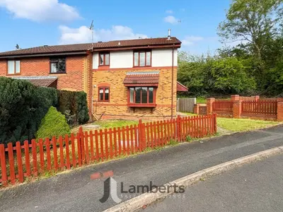 39 Ashmores Close, Redditch