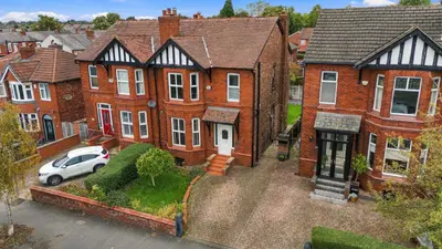 Edgeley Road, Edgeley, SK3