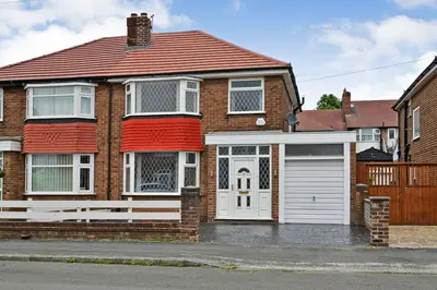 Downs Drive, Timperley, Altrincham, WA14