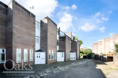 Coburg Crescent, Tulse Hill, SW2