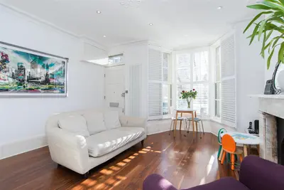 Leighton Grove Kentish Town, London NW5 2RA