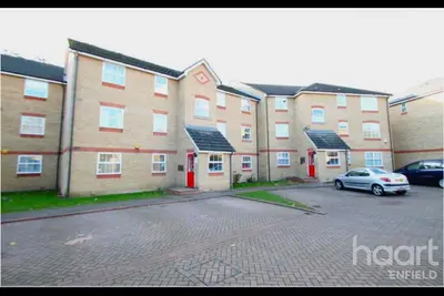 Soper Mews, EN3