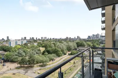 Palmers Road, London, E2