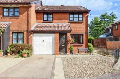 Waldren Close, Poole, BH15