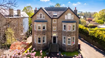 Park Crescent, Roundhay