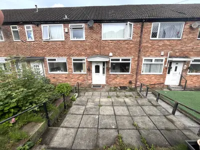 Rochdale Road, Manchester, Blackley, M9