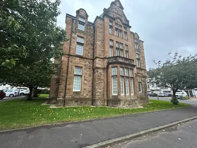 Parklands Oval, Crookston, G53