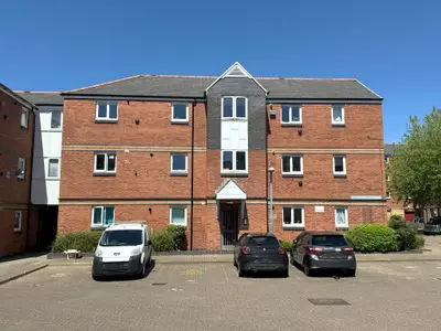 St Nicholas Square, Maritime Quarter, Swansea, West Glamorgan, SA1 1UG