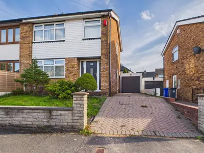 Collingwood Grove, Hartshill, ST4
