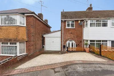Conway Avenue, Oldbury, B68