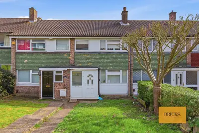 North Dene, Chigwell, IG7 5JS