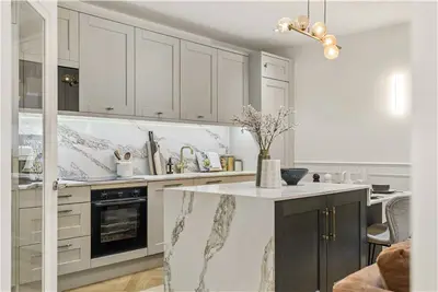 Nevern Square, London, SW5