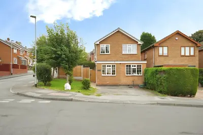 Lodge Farm Lane, Arnold, NG5