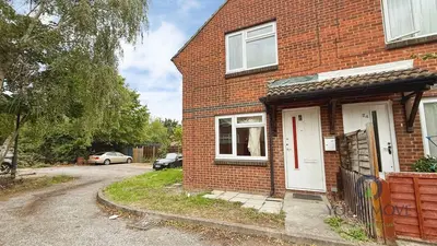 Rollesby Way, London, SE28