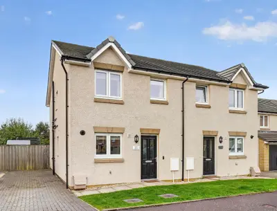 20 St. Andrews Park, Troon, KA10 7GQ