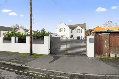 Brier Lea, Lower Kingswood, Tadworth, KT20 6TR