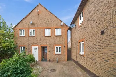 Kilross Road, Bedfont, TW14