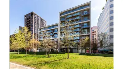 Luma, 6 Lewis Cubitt Walk, N1C