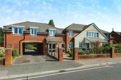Padnell Road, Waterlooville, PO8