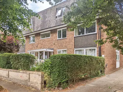 Onslow Gardens, Wallington, SM6