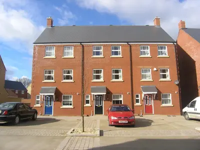 Phoenix Gardens, Swindon, SN25
