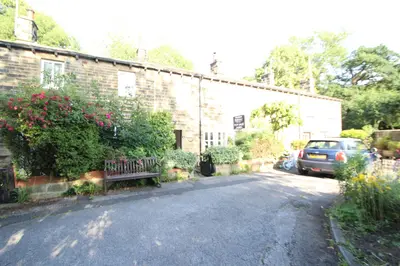 Church Lane, Esholt, BD17