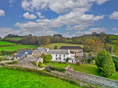Newhouse Hill, Bickington, TQ12