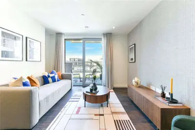 Nine Elms Lane, London, SW11 7DE