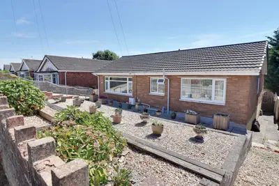 South View, Kenfig Hill, CF33