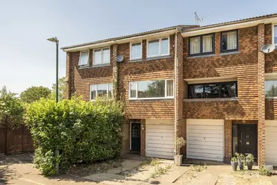 Carlisle Close, KT2