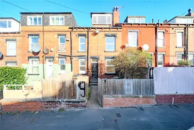 Ashton Place, Harehills, LS8