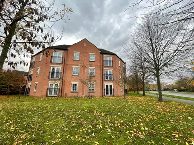 Larch Road, Selby