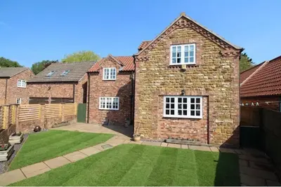 Church Street, Barrowby, NG32
