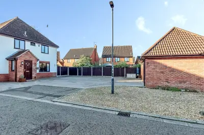 Canonsfield, Peterborough, PE4