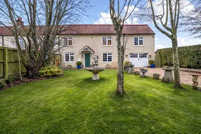 The Hayle, Calstone, Calne, Wiltshire, SN11 8QH