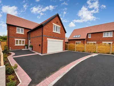 Turnbull Road, Fradley, WS13