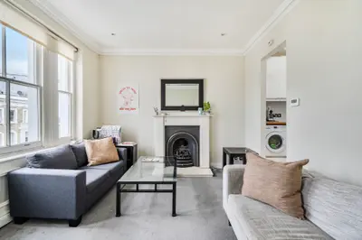9D Redcliffe Street, London