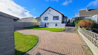 Agar Road, St. Austell, PL25