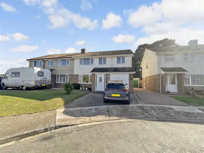 Patterson Close, Deal, CT14