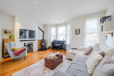 Upper Richmond Road West, East Sheen, SW14