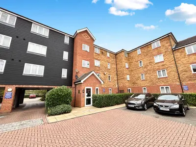 Dunlop Close, Dartford, Kent, DA1