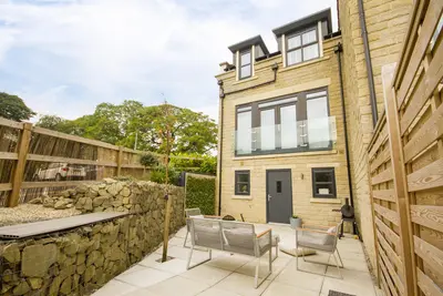 Bleaklow Court, Hawkshaw, Bury, BL8 4PT