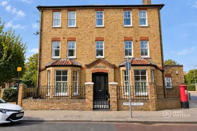 Lower Richmond Road, London, SW15