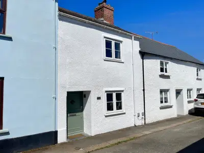 Fore Street, Cargreen, PL12