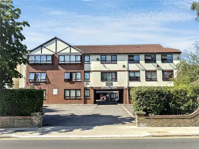 Gillings Court, 36 Wood Street, High Barnet, Hertfordshire, EN5 4BU