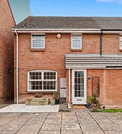 Morefields, Tring, HP23