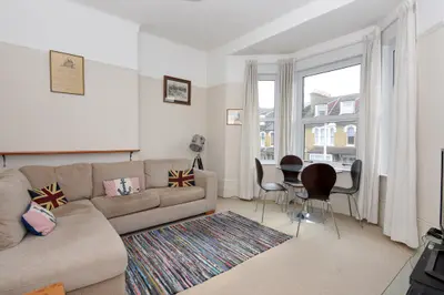 Clarendon Road, South Woodford, E18